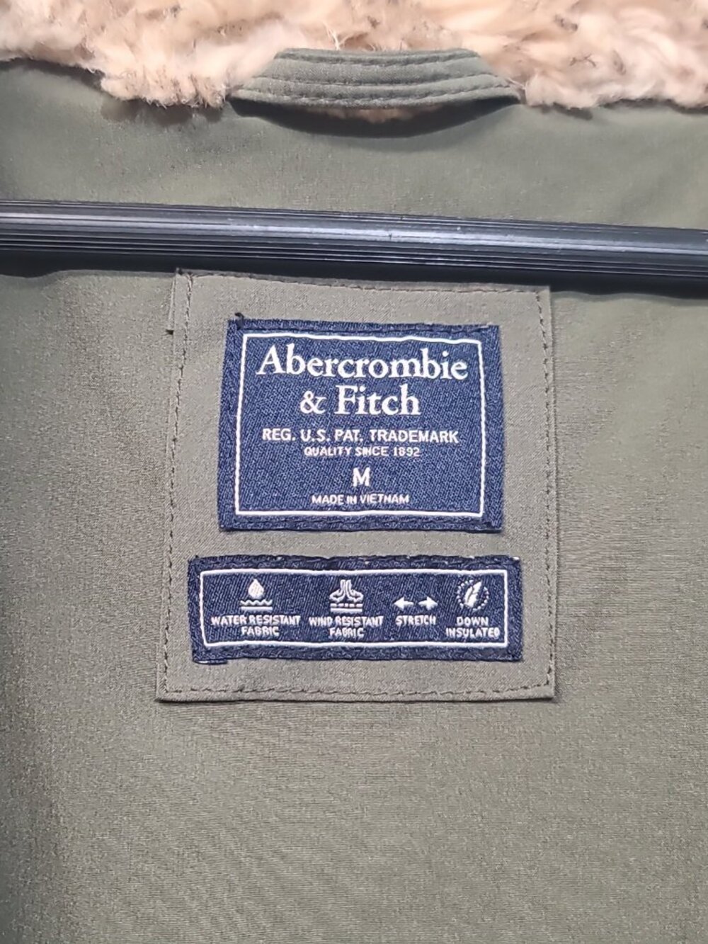 Abercrombie & Fitch women's down puffer parka M Deep Olive Green GUC - Picture 6 of 7